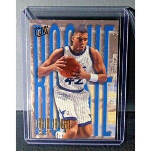 1995-96 David Vaughn #294 Fleer Ultra Rookie Basketball Card